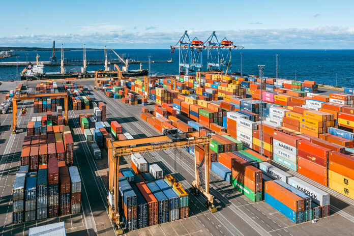 HHLA TK Estonia will become the first terminal in Europe to operate fully battery-powered Rubber-Tired Gantry cranes.