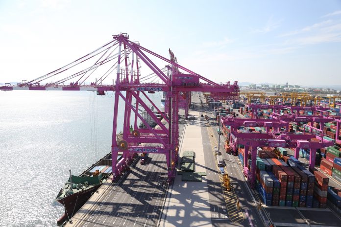 Incheon Port Authority (IPA) is offering around US$6 million of loans to shipping companies and forwarders hit by high bunker costs.