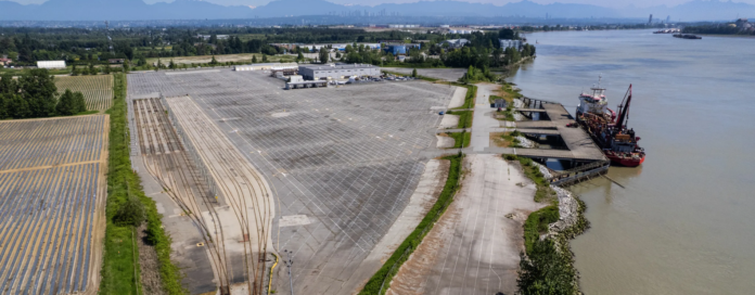 The Vancouver Fraser Port Authority has launched a search for an operator for its Fraser Wharves terminal site.