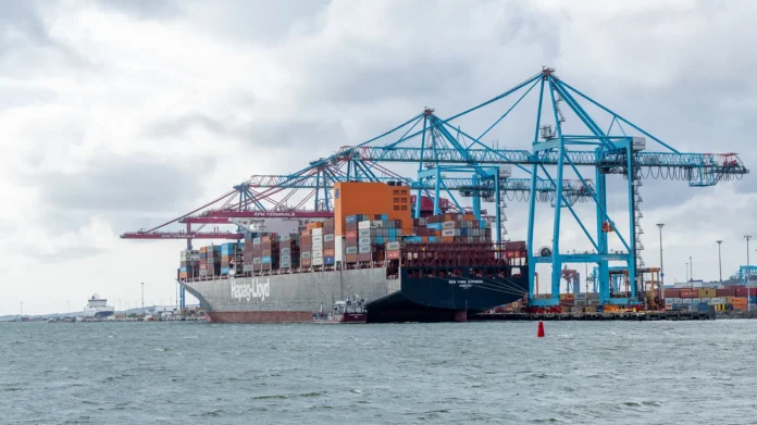 Hapag NY Express at port of Gothenburg