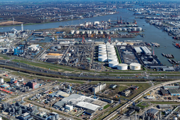 Botlek Rotterdam Credit: Martens Multimedia